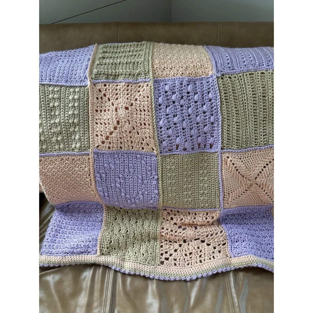 Granny Square Hand Crochet‎ Blanket 60x70 Gorgeous Soft Yarn Pink Lavender Tan